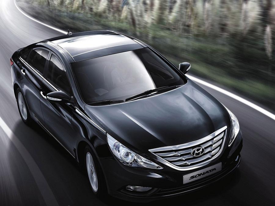  Hyundai Sonata 2009 года  (фото 7 из 40)